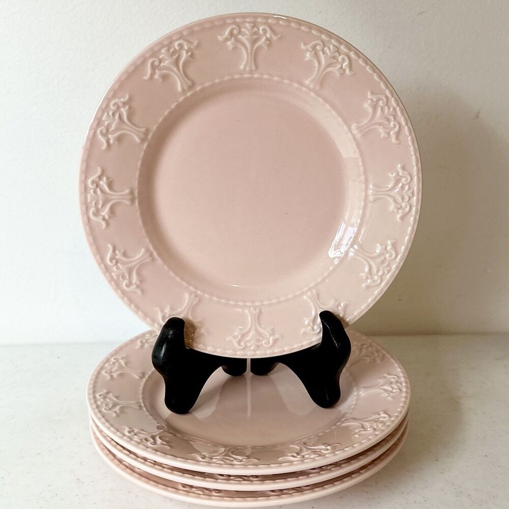 Lot Of 4‎ JCP Home 7.5" Salad/dessert Plates Pink  JCPenney